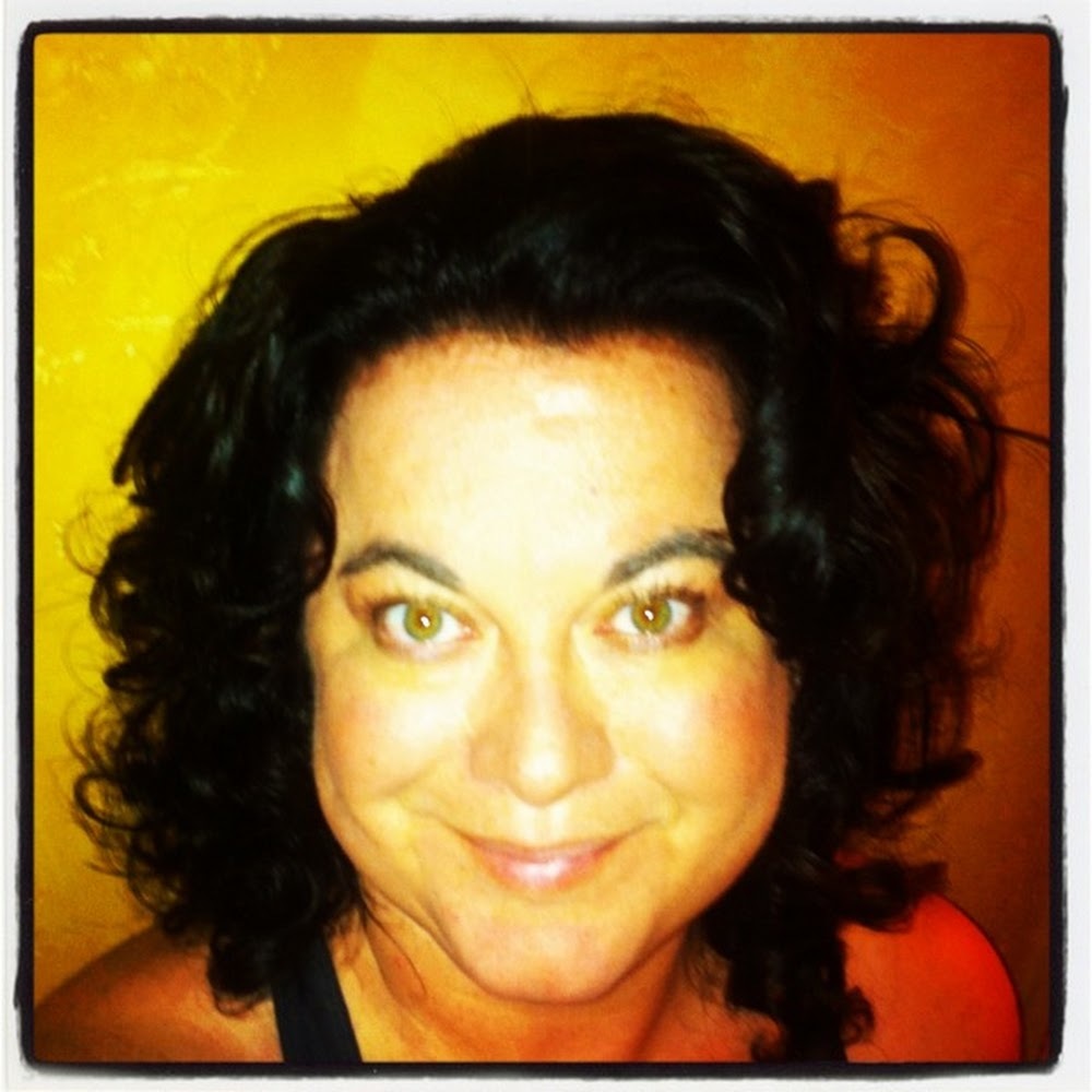 Meet your Posher, Nora